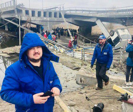 SSSCIP's tweet photo. Telecommunication specialists are invisible heroes of our days
Hundreds of specialists of Ukrainian internet service providers repair, restore and organize communication in bomb shelters, basements, underground parking lots every day. https://t.co/VC83EyKuLW