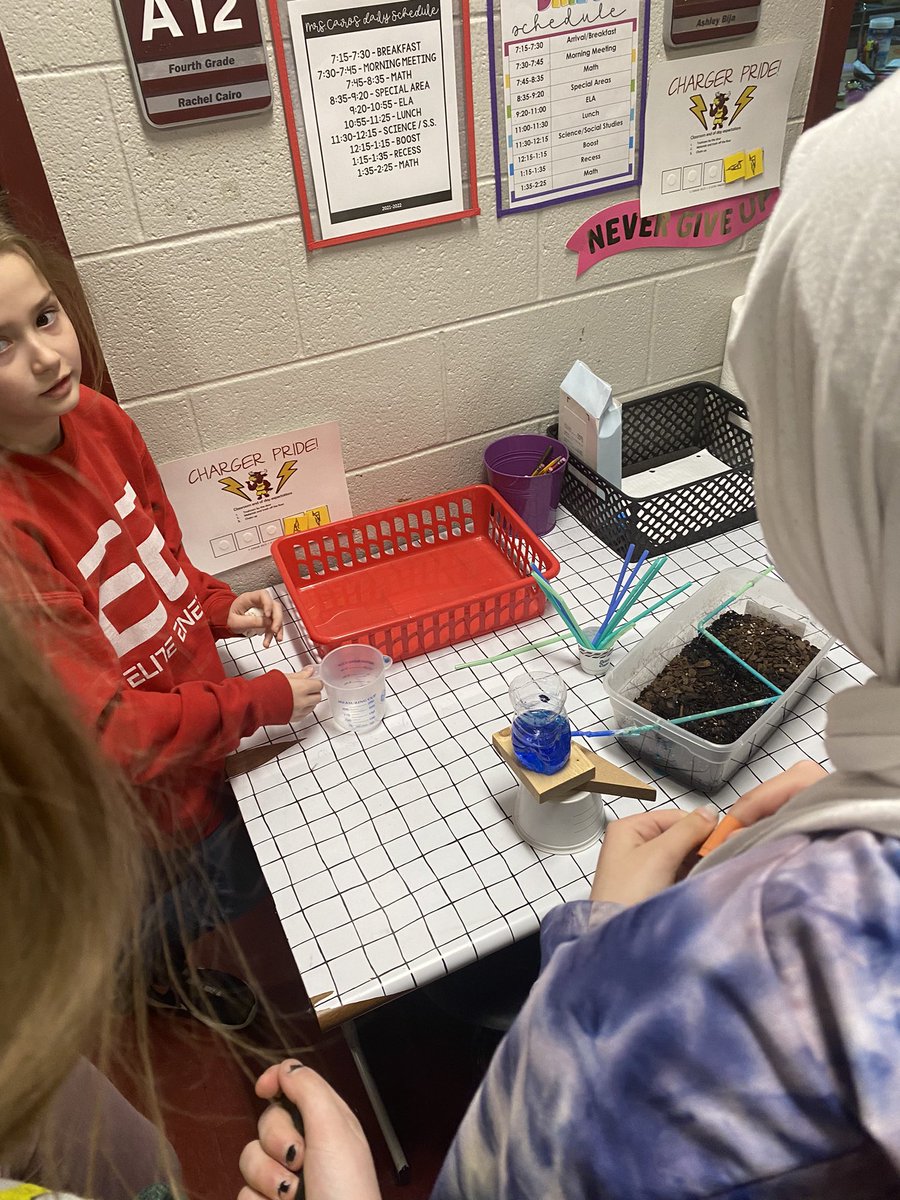 CLAchargers's tweet photo. STEAM Walk was a blast. All our STEAMbassadors did such a good job sharing their class projects. #caringLEARNINGachieving https://t.co/2JNgRCvhR2