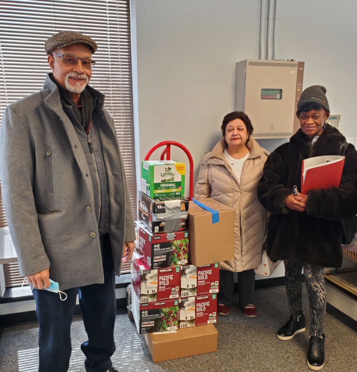 MOSTMinistries1's tweet photo. Members of the Lions Clubs of Metro Detroit recently came to MOST's Mission Center in Ann Arbor to tour our facilities, volunteer, and drop off donated eyeglasses. We are blessed by their support! Visit our website if you are interested in donating eyeglasses or taking a tour. https://t.co/9XZEWpg1Dw
