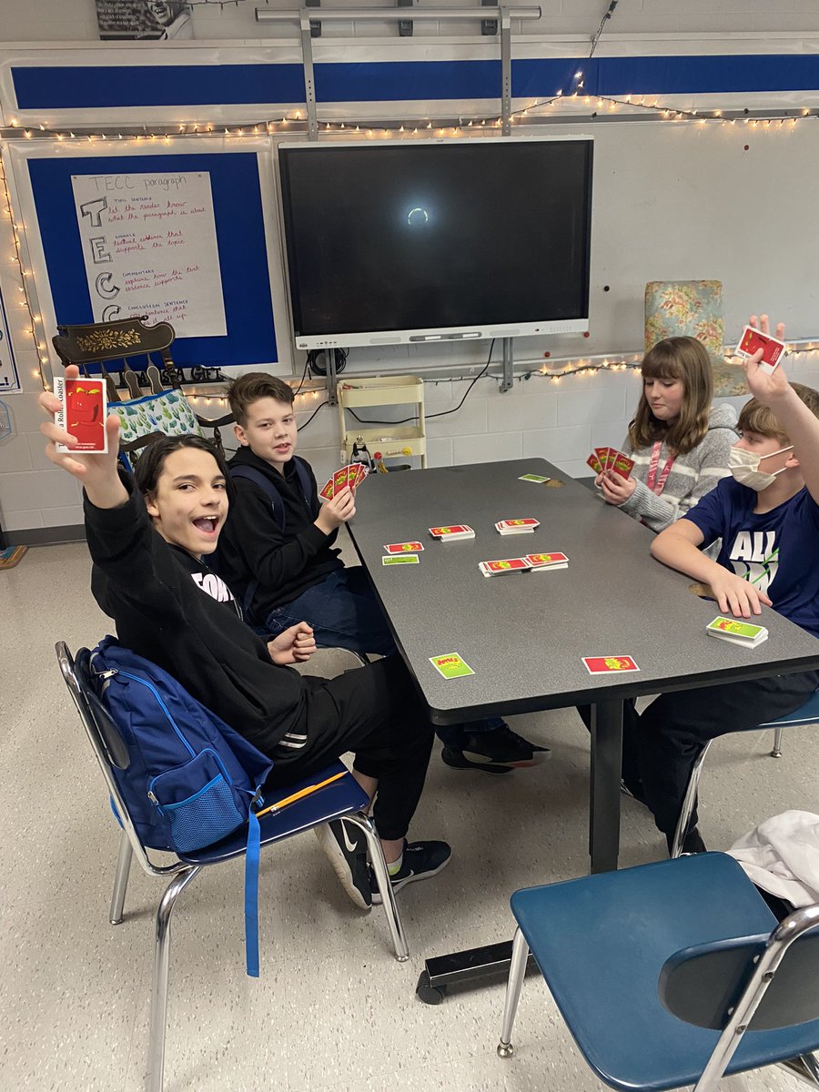 ELA and math tutoring:
Practiced finding area in math and building our vocabulary with a fun game of Apples to Apples in ELA #BeRoyal