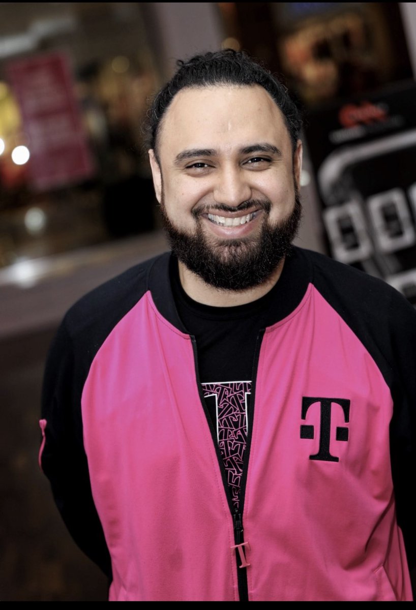 Jose_MejiaVA2PA's tweet photo. Congratulations to @car_riva for being a T-Mobile Annual Winners Circle 2021 Winner. Awesome job on this accomplishment and looking forward to much success in 2022 in your new role as an RSM!! Letβs Go!!
#CapitalDNA #TheCrownπ @SellPhones4 @AmrWahba1080 https://t.co/PuemlrlY3I