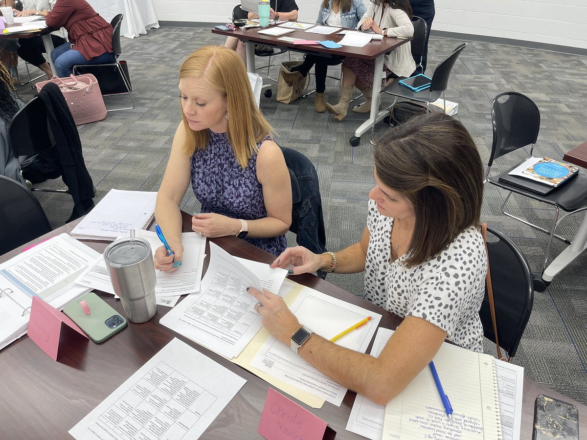 KristiL1979's tweet photo. Great turn out for our last session of Student-Centered Coaching PD. Positive feedback from Region 11 LRS as they now feel more confident using the @SweeneyDiane RBCT. Discussions related to analyzing data and creating standards based goals were 💯! @Alabama_Reading https://t.co/dn2fdLPdic