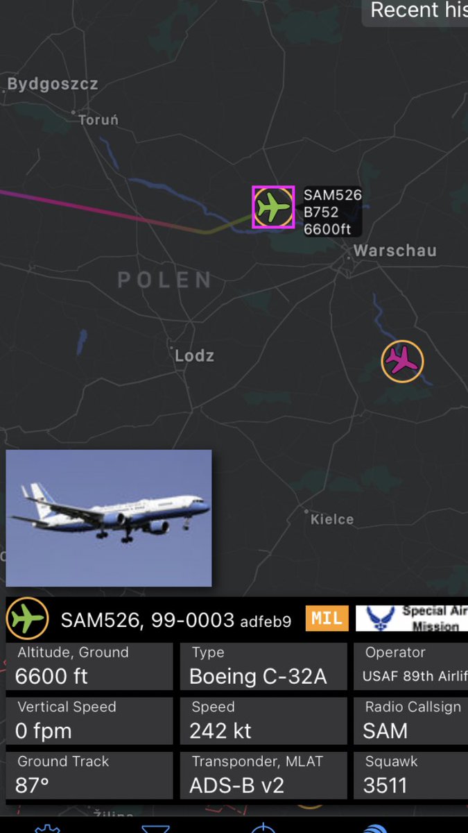US Vicepresident Kamala Harris is currently inbound #Warsaw #Poland.