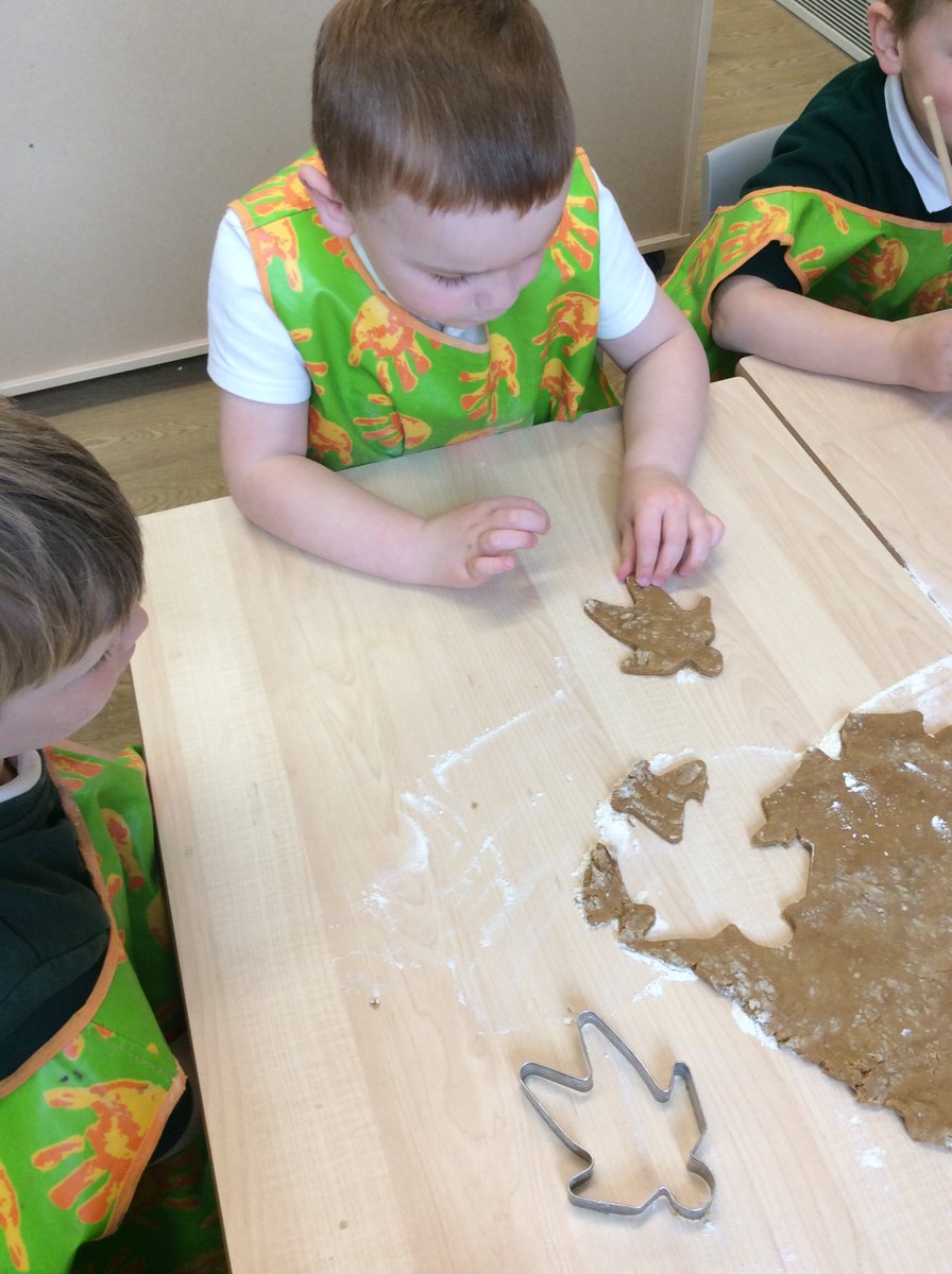 "Run, run as fast as you can, you can't catch me I'm the Gingerbread Man!" What a busy day we have had with our superstar bakers, luckily none of our gingerbread people managed to escape! 👨‍🍳