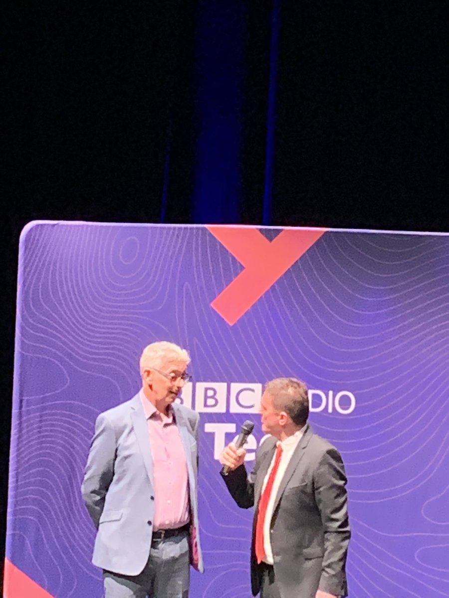 lesleyw63's tweet photo. Fab night celebrating BBC Tees 50 Stars and very proud of @PWharton7 who is our star at @NTeesHpoolNHSFT . Thank you so much for nominating him @jonerskine51. Hearing amazing stories from all the stars https://t.co/cR31HBP98d