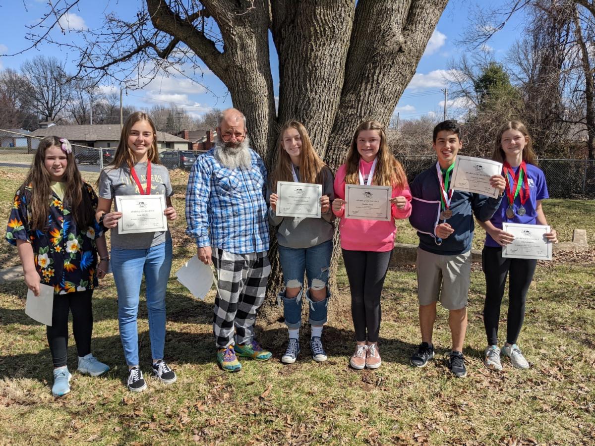 TheSummitPrep's tweet photo. It's Spirit Week at The Summit! Check out all the amazing Student Spotlights in the Raven Report this week as we soar into Spring Break! https://t.co/IRDHzE3ufA https://t.co/7js36lNZvU
