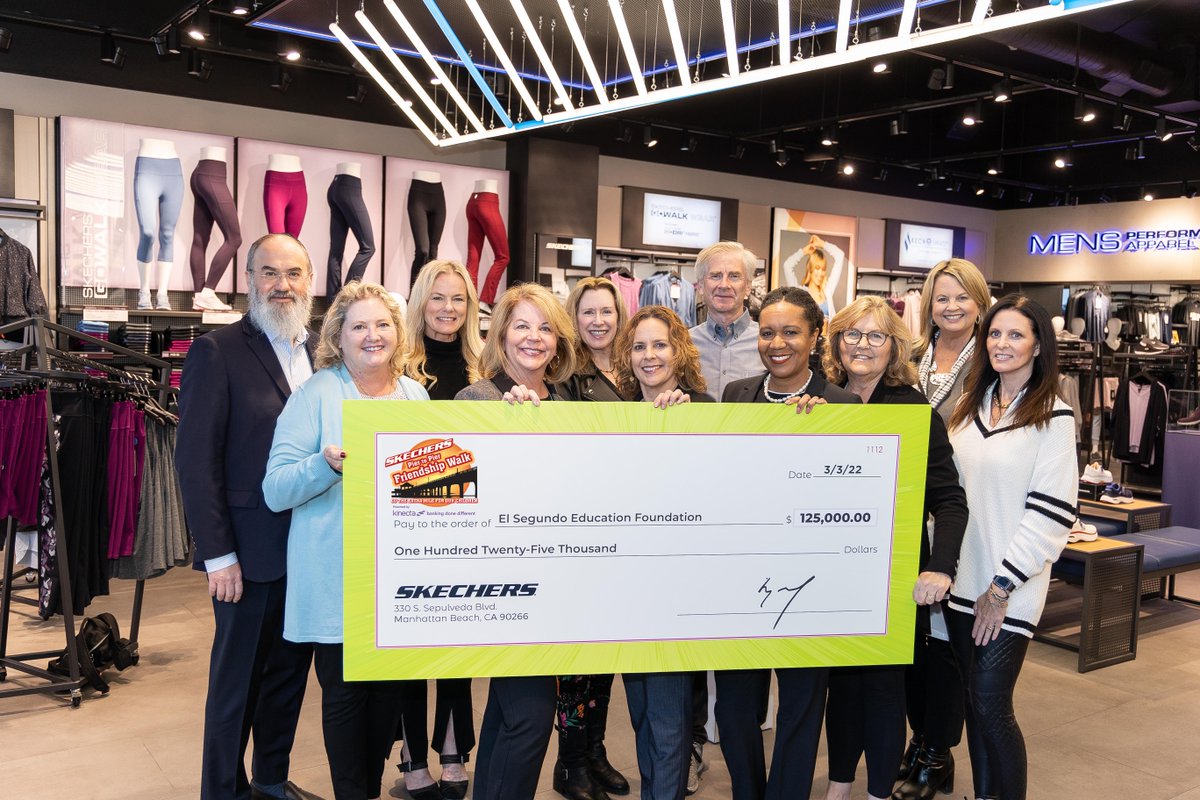 ElSegundoEdFnd's tweet photo. T H A N K Y O U to SKCECHERS, and their continued support of the El Segundo Education Foundation. On 3/4, Skechers presented Ed! with a check for $125,000 for our participation in the 2021 Pier to Pier Friendship Walk. Thank you to everyone who participated!
#esedf #esusd https://t.co/u4zh3JzjDw