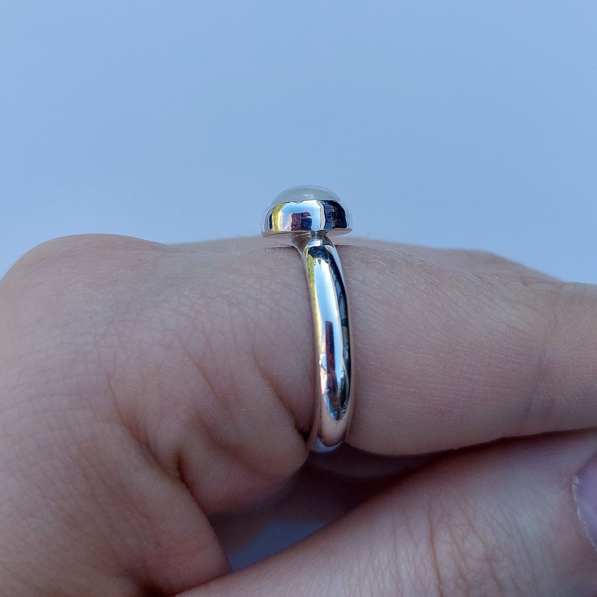 ArtThAoif's tweet photo. I’m very excited to announce this new product available in my stores! It features a beautiful 8mm moonstone on a Sterling silver band. This item will be made to order, to ensure it is the exact size you need! https://t.co/sgeMIKk6uZ