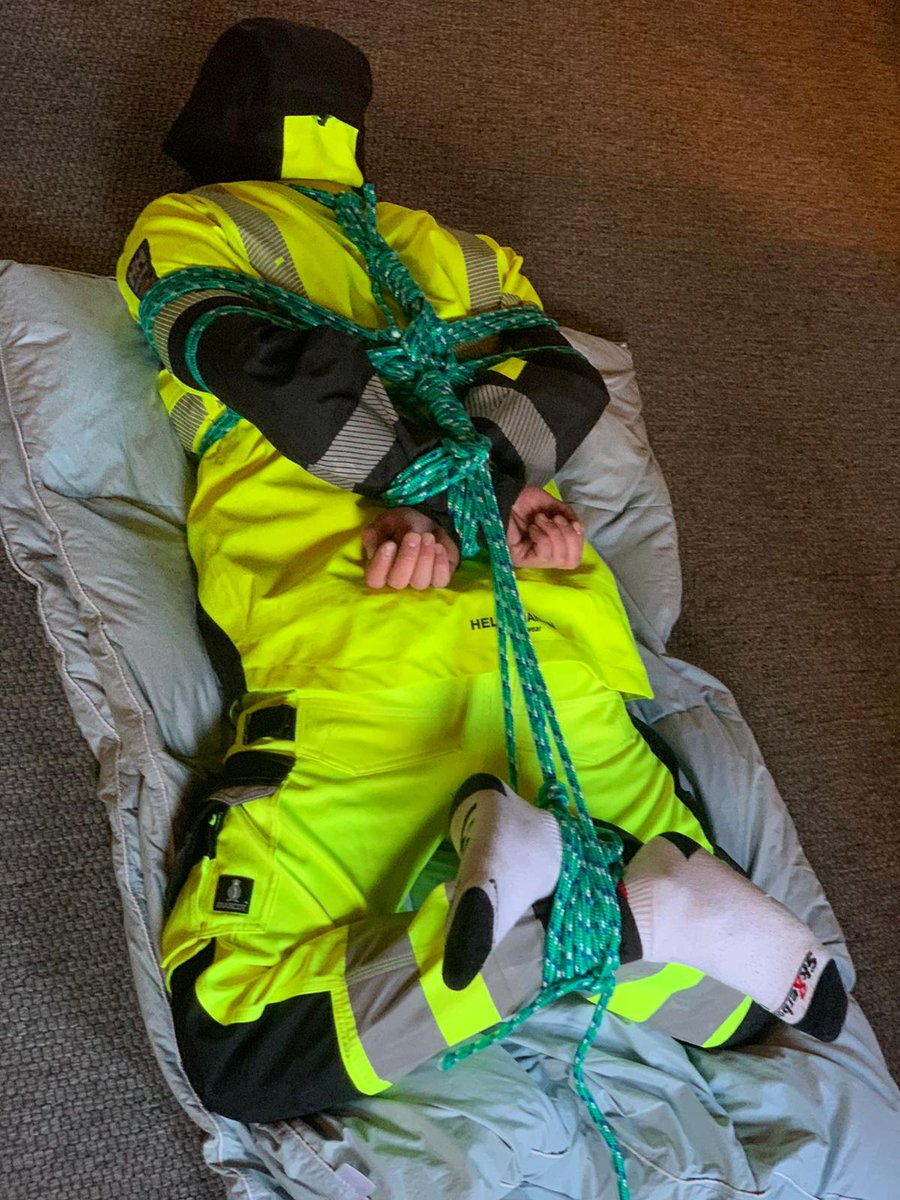 gearfetishboy89's tweet photo. A nother session this time I get kidnapped and definitely can't escap. The msrster havs the control 😭
.
.
.
.
.
.
#hiviz #kidnapped #bondage #Submissions #bdsm #gay #boy #workerboy #gagme #kinkylife #kinkygay #boysub https://t.co/FgKmxDHPAE