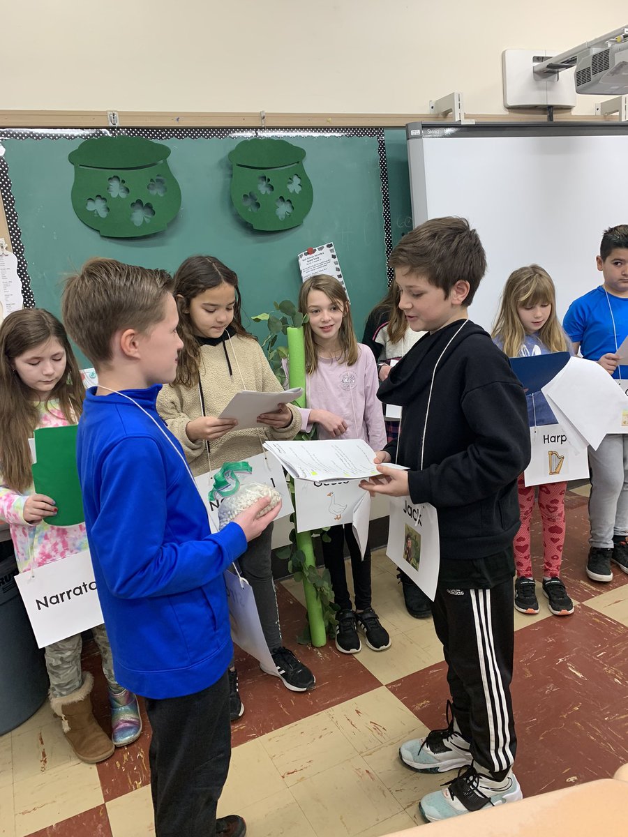 HTSD_Sayen's tweet image. Great job by our Readers’ Theater students on their performances today! #ReadAcrossAmerica @WeAreHTSD @VasilDiana @msrachelhandel