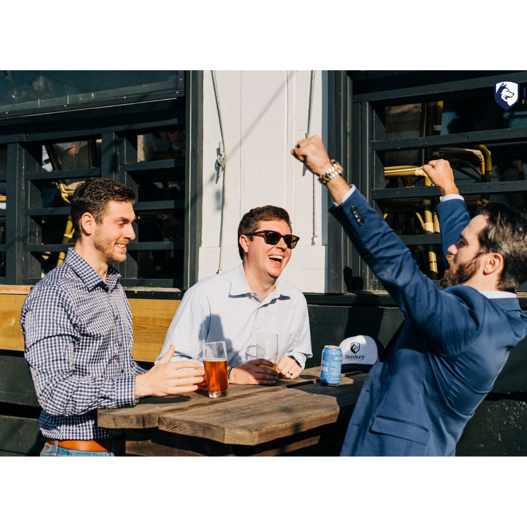huskeyfinancial's tweet photo. Lifestyle creep is real. It happens when an increased income leads to increased spending. Don’t let this happen to you! Chat with us on options today. 

https://t.co/i6GOEWHBc6

#HuskeyFinancial... https://t.co/ToKXcJ9W6D
