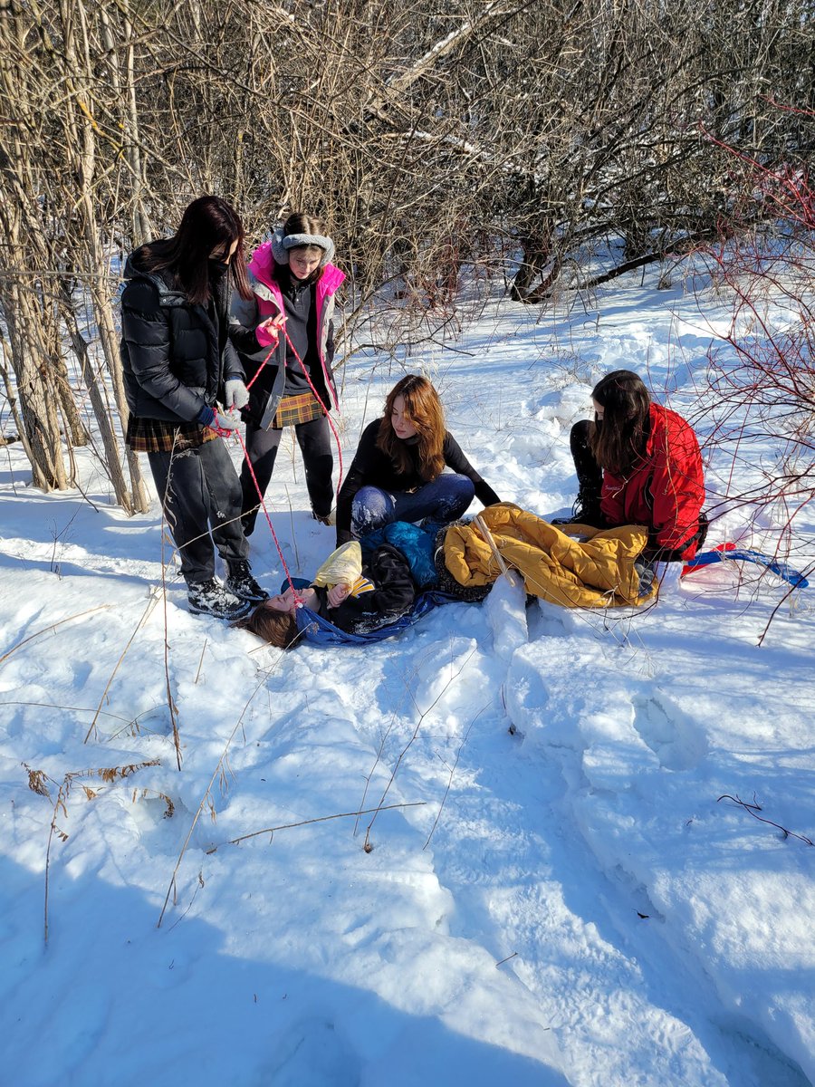 Mock remote rescues in 9 STEAM.   Now you can feel safe when camping with your kids.  👌 <a href="/CapoOttawa/">Philip Capobianco</a> <a href="/StMatthewOCSB/">St. Matthew High School</a> #admirethetiger