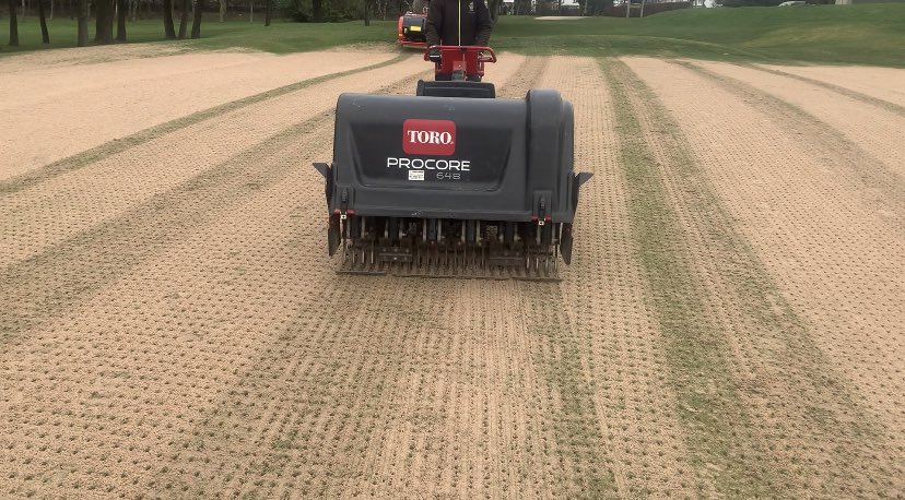 crowley_darrell's tweet photo. Cracking effort from the team this week @TheBradfordGC 
Greens spring renovations complete. Big thanks to @MAGCagronomy for the loan of their Sweep&amp;Fill and @cc_golfscapes for getting it over to us. #canikeepit https://t.co/yYv2U2hu1N