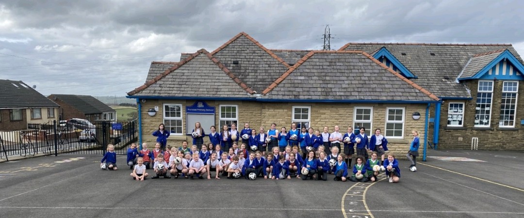 Huncoat Primary School tweet media