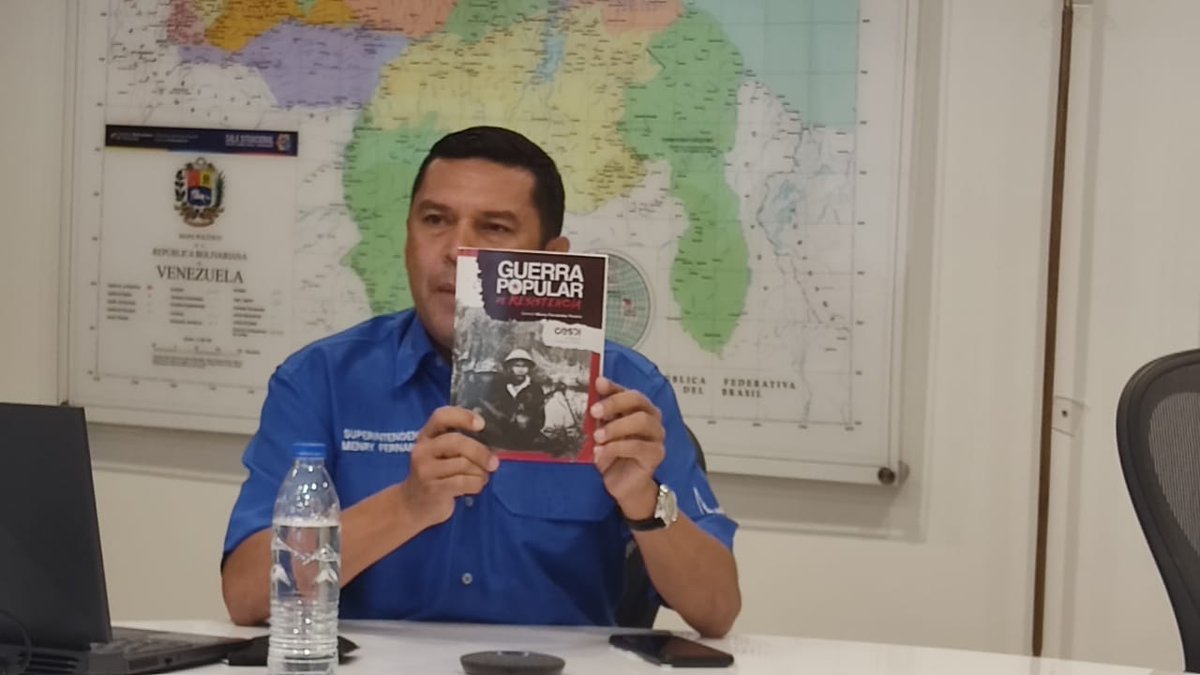 MinAlimenVen's tweet image. #Ahora | Desde la sede del Ministerio de Alimentación se instala el 2do Congreso Bicentenario de los Pueblo: Capitulo #CLAP, con la participación de los ministros del Poder Popular para Alimentación, @LealTelleria: Comunas y Movimientos Sociales, @jaarreaza 
#2doCongresoClap