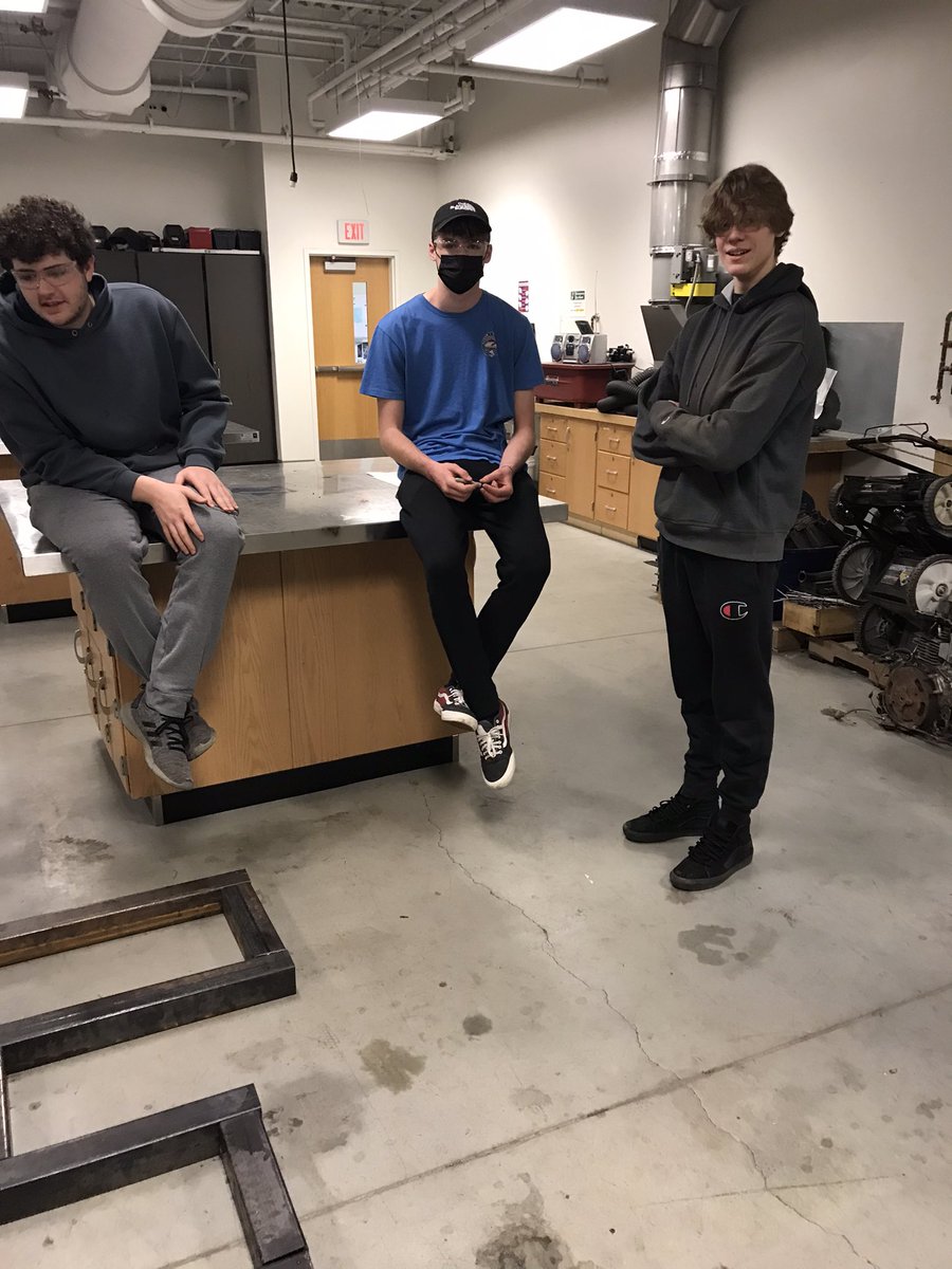 Welding 123 students have started work on a collaborative project with <a href="/harmonyhrvst/">Harmony Harvest Farm</a> Stay tuned for progress updates… 👀 #carrierscrew <a href="/BburgHSBruins/">Blacksburg High</a> <a href="/MarkRHusband/">MarkRHusband</a>