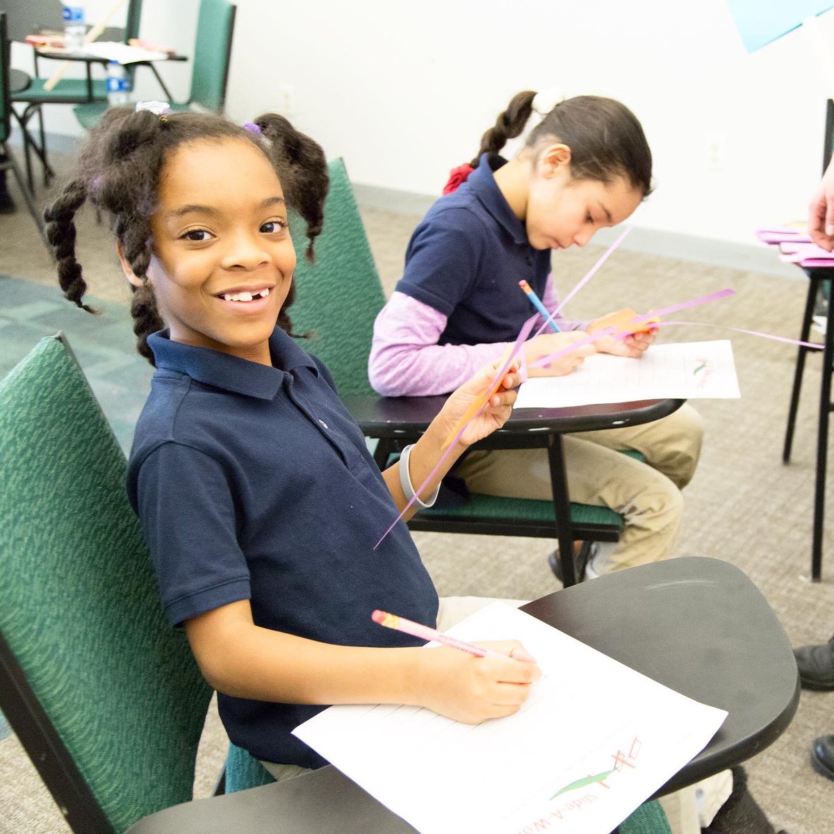 PhillyASAP's tweet photo. Just here to drop a beautiful #asapscrabble smile to brighten your rainy day ✨
#phillyasap #afterschool #nonprofit #phillyost #readingiseverywhere #scrabble #afterschoolworks #AfterSchoolClub https://t.co/xgk9BVRy3H