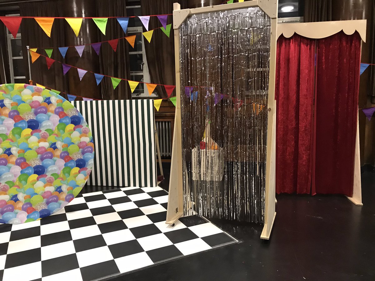 Anna Orton (@annaorton) on Twitter photo And they are off, Toi toi toi @lch_attridge <a href="/murphy_attridge/">Murphy & Attridge</a> <a href="/ETOpera/">English Touring Opera</a> opera brought to schools. Life changing And they are off, Toi toi toi @lch_attridge <a href="/murphy_attridge/">Murphy & Attridge</a> <a href="/ETOpera/">English Touring Opera</a> opera brought to schools. Life changing