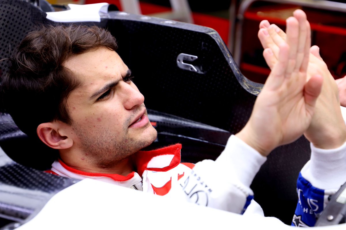 HaasF1Team's tweet photo. Got to be a good fit 👌 

Pietro completing the seat fit for his first scheduled drive in the #VF22 tomorrow! 

#HaasF1 https://t.co/Bfml5Wqhda