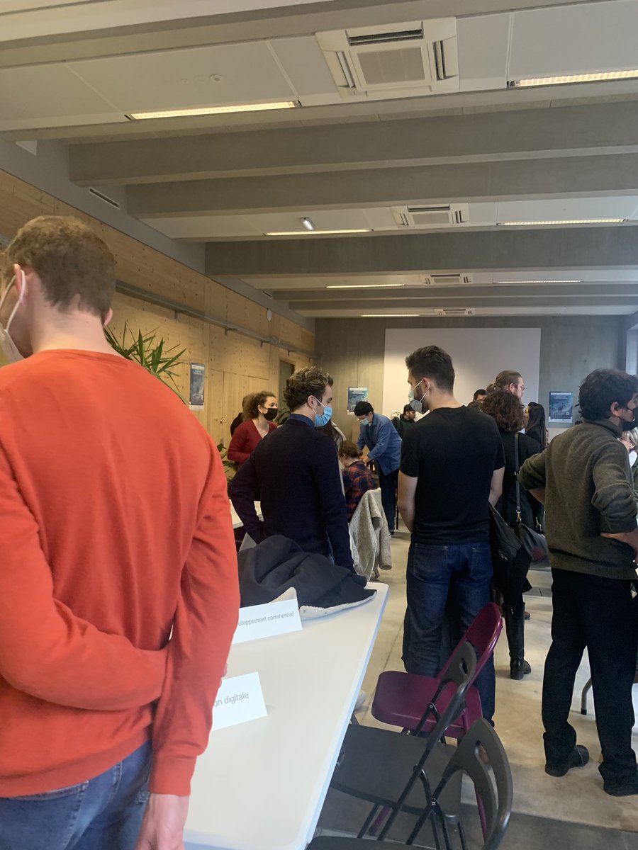 VimanaParis's tweet photo. Vimana est présente au speed consulting de @MoovJee 📍pour une après midi de rencontres et de conseils avec de nombreux professionnels 🌞 #entreprises #entrepreneuriat #moovjee https://t.co/ISZwsM2bVh