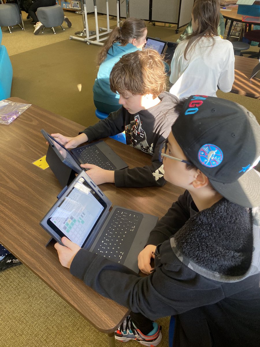 melaniemara11's tweet photo. 6th graders kicked off #mindfulmarch with a Wordle to guess what we’ll be learning about this month! Looking forward to collaborative research on how mindfulness can make a difference in our lives! #d58pride https://t.co/bRRQKsUSps
