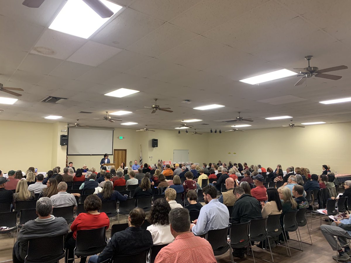 electmattstoll's tweet photo. Thank you to everyone who came to Tulare County GOP Meet the candidates last night! The Central Valley is fired up to send a fighter to D.C. #CA22 https://t.co/2qjmiaisWl