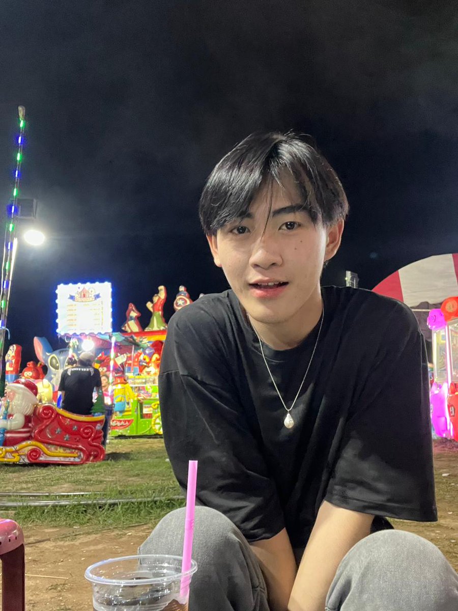 Yotee3014's tweet photo. ໂສດ https://t.co/ECmG6XguuL