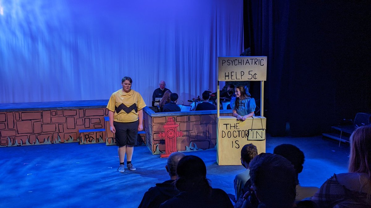 Great seeing you're a Good Man Charlie Brown. See it this weekend! d127.ticketleap.com/youre-a-good-m… <a href="/GNHSgreenroom/">GNHS Green Room</a> #D127getsreal