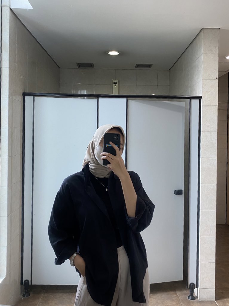 🕊️✨ tweet media