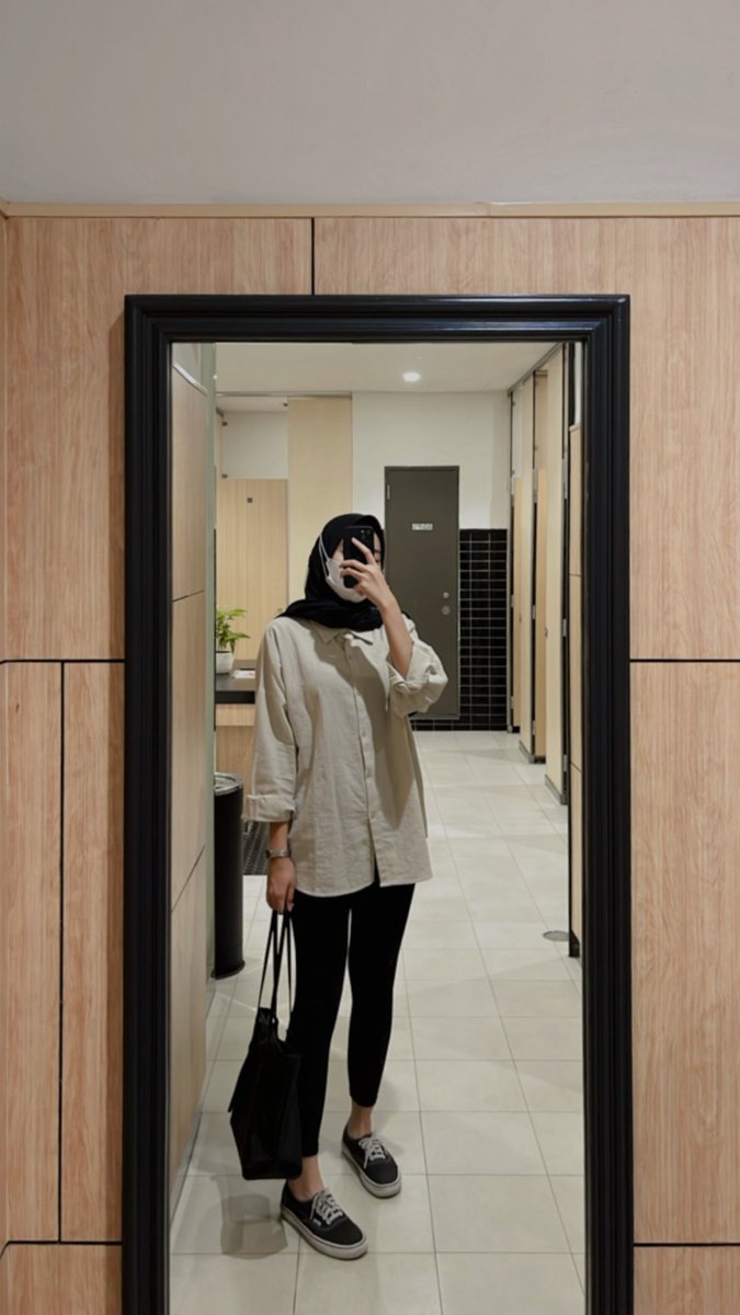 🕊️✨ tweet media