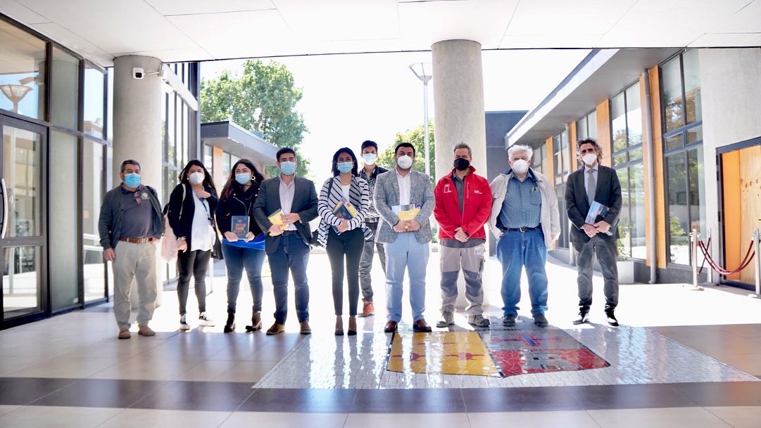 ¡Cada vez más cerca para la creación de la Macrozona del Valle Central Ñuble! En #Bulnes se reunieron distintos municipios de la región para informarse acerca de las implicancias de la creación de esta macrozona, llegando a beneficiar hasta el 84% de la población total regional.