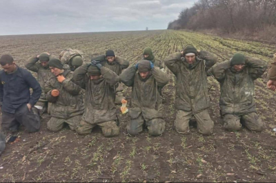 KyivPost's tweet photo. Russian occupants captured by #Ukrainian militaries reported that they don't want to go home because they will be killed. https://t.co/4LNqYMp4wV