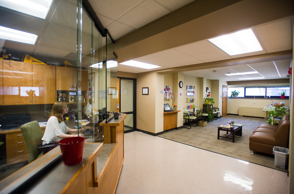 EAT_Initiative's tweet photo. The Student Wellness Center wants to better the academic success of all ESU students with wellness and personal growth. The SWC provides all types of healthcare for all ESU students. For more info visit:
https://t.co/k7HlKwJFi7
#EmporiaStrong #SwarmHunger #ResourceWednedsay https://t.co/X8I8EmSJom