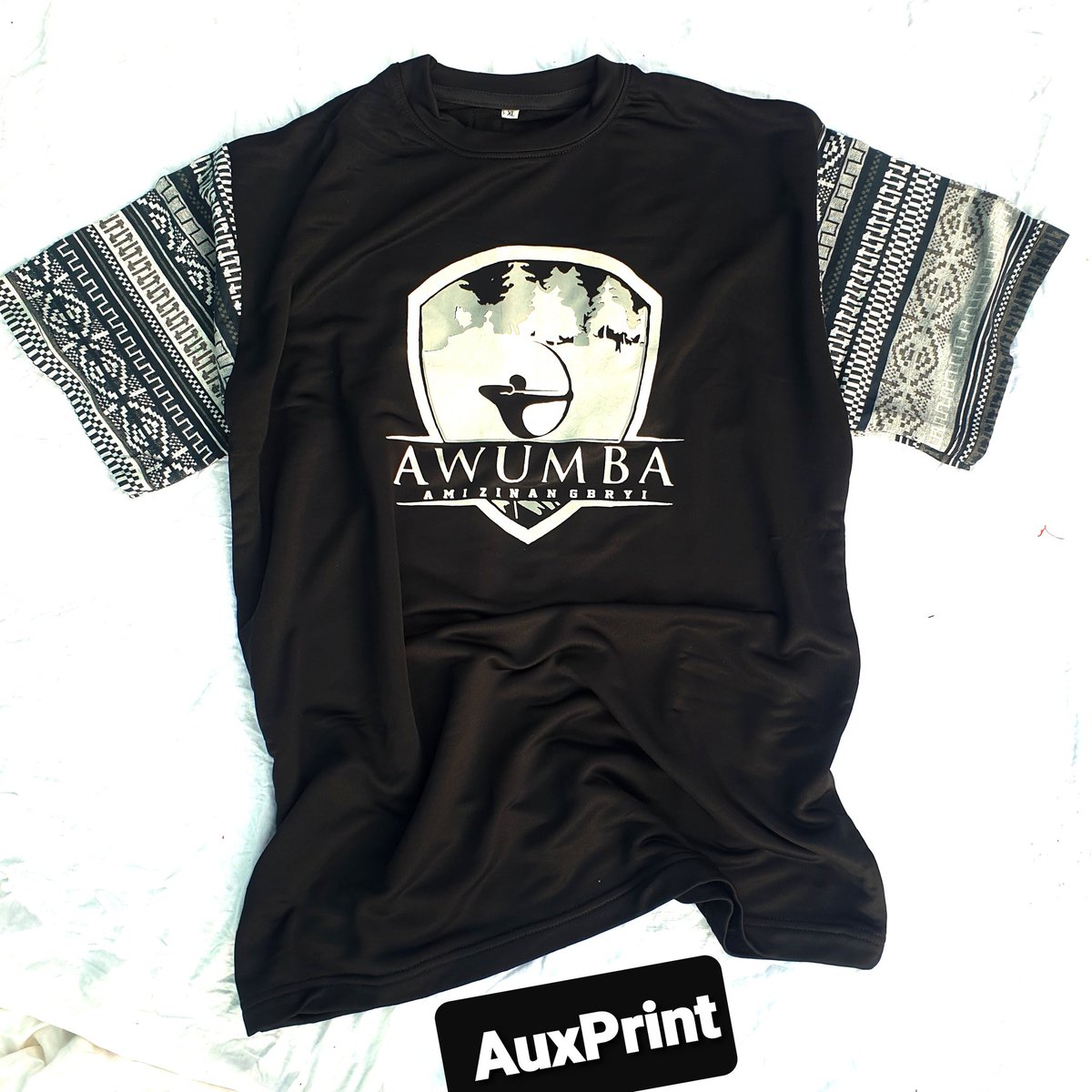 Auxford2's tweet photo. If you can relate with this name/tshirt "Awumba"drop a comment.. ☺ Tag an Awumba to see this.. ☺ @achi_philip https://t.co/wwiZq5oFd1
