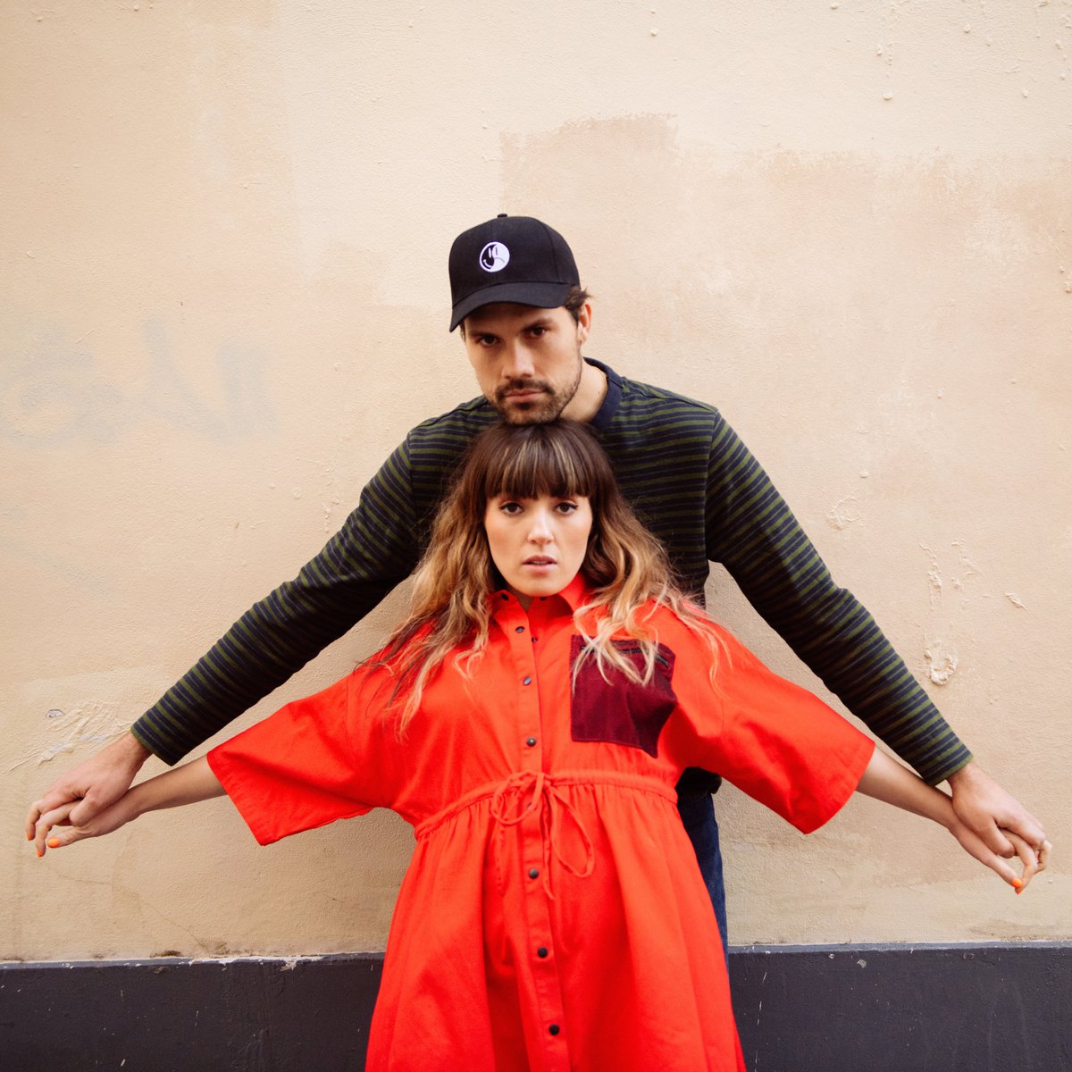 OhWonderMusic's tweet photo. We have some very exciting news to share with you tomorrow so make sure you sign up to our mailer 💫  https://t.co/YuToCN6RAw #22make https://t.co/RBW1p48IxS