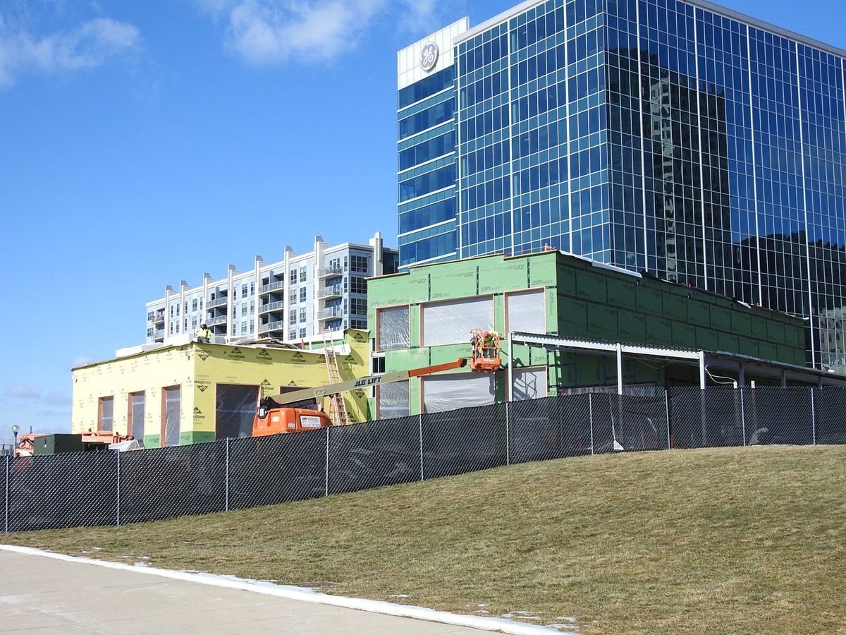 IBackTheBanks's tweet photo. See @TheBanksCincy #Lot19 become #FilsonsQueenCityKitchen https://t.co/0QCWAAqzkF @CityOfCincy @HamiltonCntyOH @CincyParks https://t.co/uDBTTz0zEc