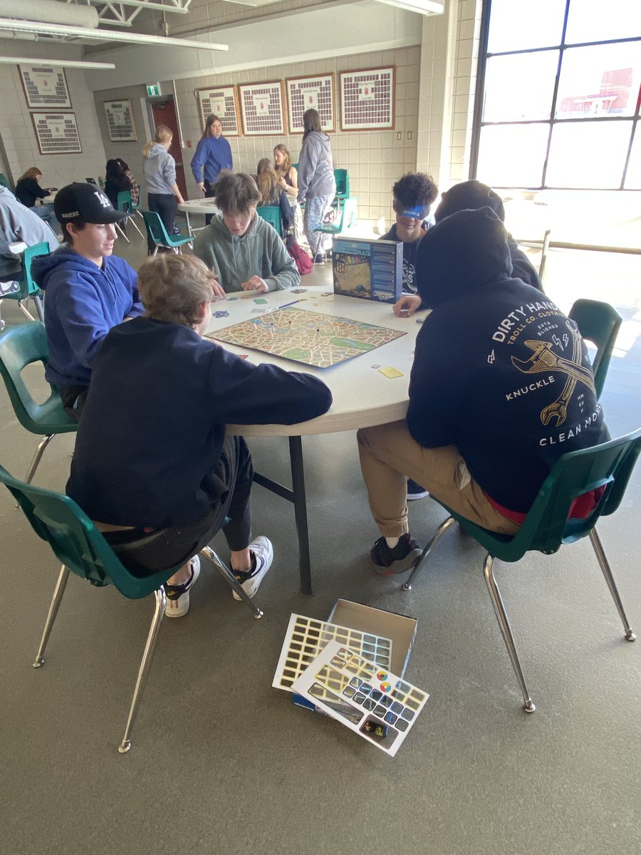ngpshth's tweet image. Ms. Properzi's students participate in Mental Math Wednesday by testing their skills in a strategic board game. #mentalmath #strategygame #interactivemath