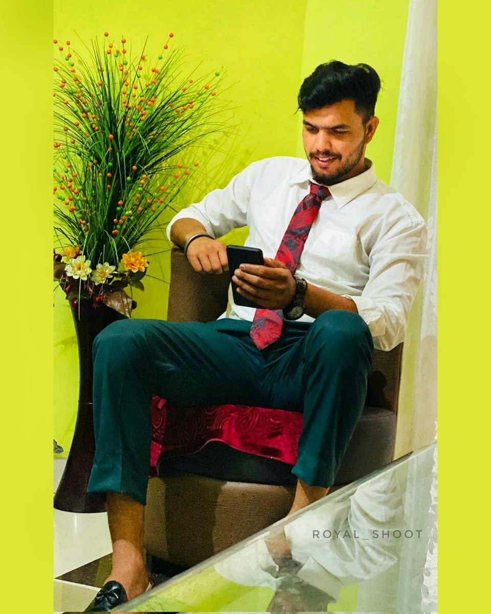 Navdeep045's tweet photo. ਕੁਝ ਚੀਜ਼ਾਂ ਨੂੰ ਭੁੱਲਣਾ ਅਕਸਰ ਭੁੱਲ ਹੀ ਜਾਂਦੇ ਆ🌸 stranger writter ✨🕊️✨ https://t.co/fwdVzyDhKf