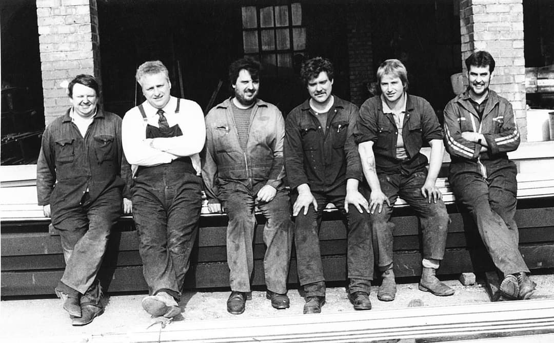 BaileyTrailer's tweet photo. We're celebrating our 40th year in business - read more about our history, &amp; how we grew from Tom Bailey's commitment to build better trailers into a British manufacturing success story, at https://t.co/0yfAT2OJPO

#BaileyTrailers #TheTrailerInFront #40Years #UKMFG #MadeInBritain https://t.co/FmfJmXrJFP