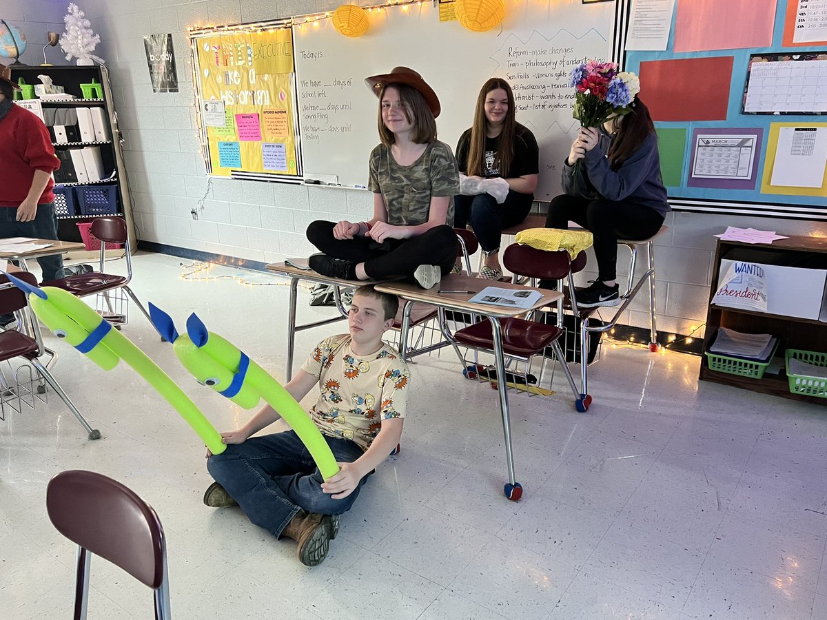 MrsCarrollECMS's tweet photo. My students love “Act-It-Out” so much. I won’t lie, I get really tickled seeing how they interpret historical images and respond with perspective writing. @KyCharge https://t.co/8XOO84RXRp