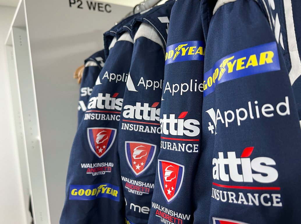 weareapplied's tweet photo. What a great day @UnitedAutosport with our friends and clients @GNGGroup_UK who are relocating to a new HQ nearby. We also spotted our Applied branding on the LMP2 cars! Thanks to Charlie Kemp and the team for their kind hospitality. #BeUnited #CreativeDigitalResults https://t.co/Kgxidiro0D