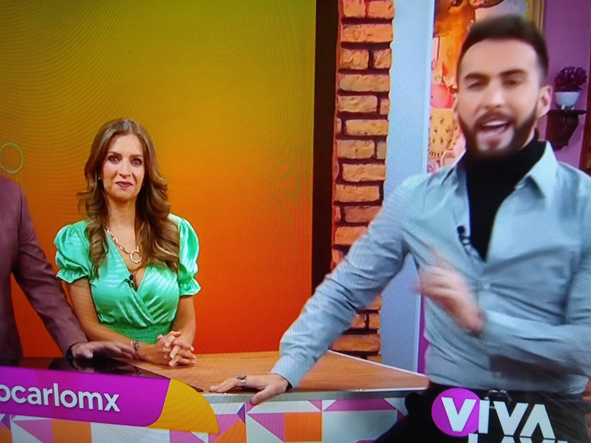 Saludos !!! 🤟🏻🤟🏻🤟🏻🤟🏻🤟🏻
<a href="/VivalaviMx/">VivalaviMx</a>
 #VivalaviMx <a href="/GabyQuirogaT/">Gaby Quiroga</a>
<a href="/luisitafernanda/">Luisa Fernanda</a> <a href="/juanbarragantv/">JUAN BARRAGAN</a> <a href="/robertocarlomx/">Roberto Carlo</a> <a href="/MichRubalcava/">Michelle Rubalcava</a> <a href="/Adry_leal_yoga/">Adry Leal</a> <a href="/cecysalamanca/">Cecy Salamanca</a> @madrehadisima <a href="/AlvaroAlvarezMX/">Alvaro Alvarez</a> 
<a href="/oficialmacaco/">José Luis Guarneros</a>