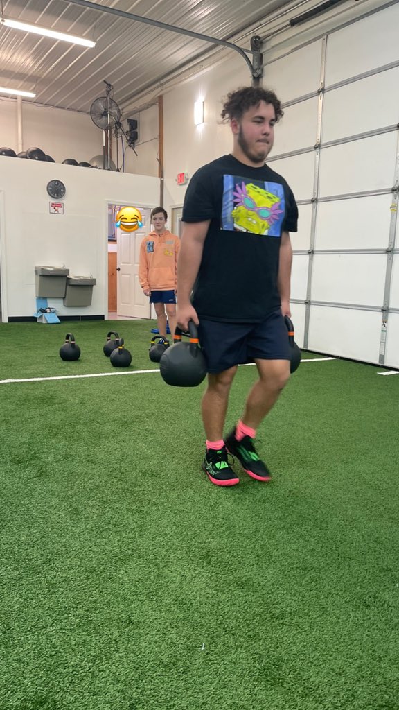 ArmedPHorce's tweet photo. PULL DAY!! 💪🏾💪🏾💪🏾💪🏾

#BBAATHLETICS 
#ONYXFITNESSACADEMY https://t.co/TOwSmzSqRW