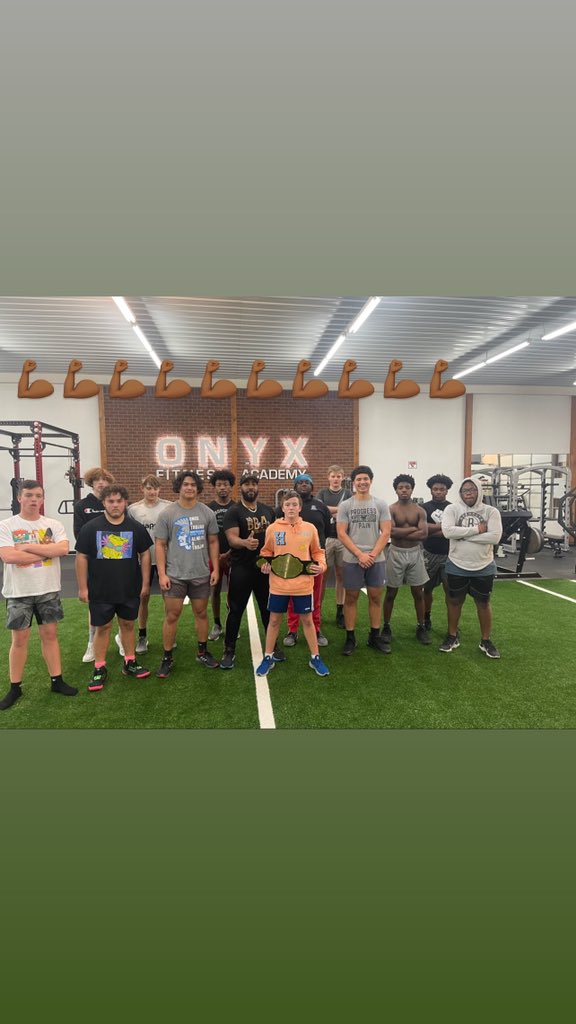ArmedPHorce's tweet photo. PULL DAY!! 💪🏾💪🏾💪🏾💪🏾

#BBAATHLETICS 
#ONYXFITNESSACADEMY https://t.co/TOwSmzSqRW