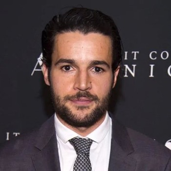FandomWire's tweet photo. #ChristopherAbbot has been cast as The Foreigner in the upcoming #KravenTheHunter film.
(Source: DEADLINE) https://t.co/Uq6rY0yu4K