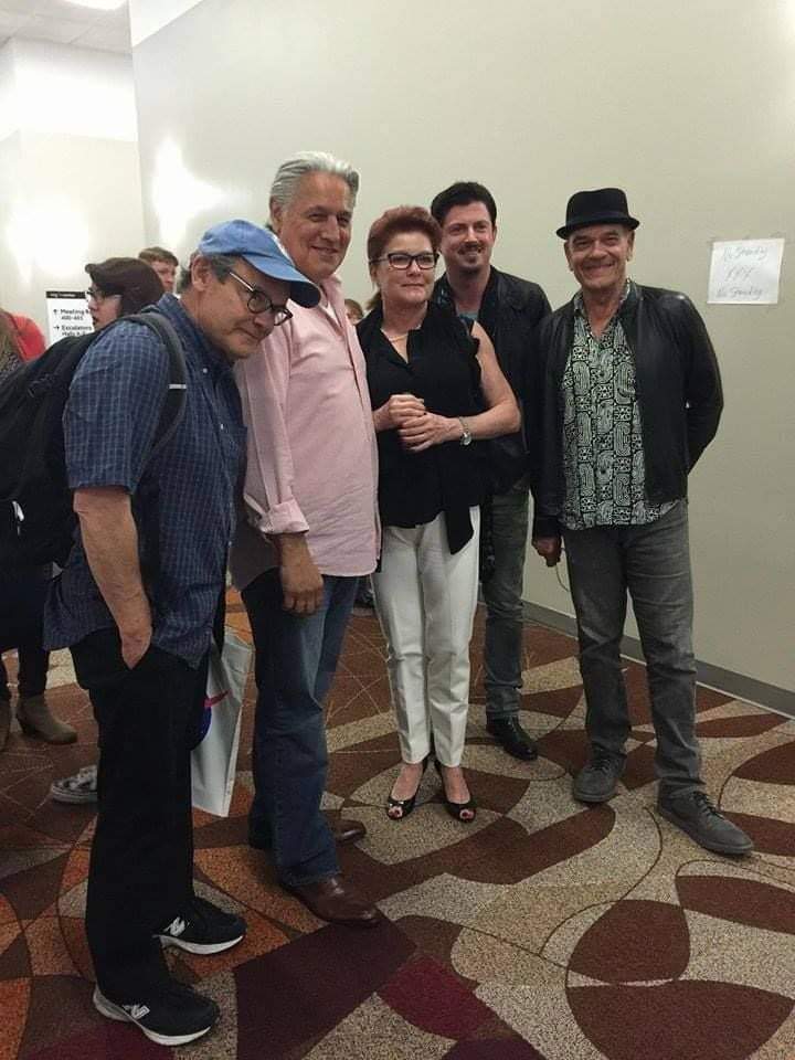 jake101361's tweet photo. Saw a few familiar faces in this @ManuIntiraymi @robertbeltran74 @TheKateMulgrew @RobertPicardo https://t.co/FK3S6WtELX