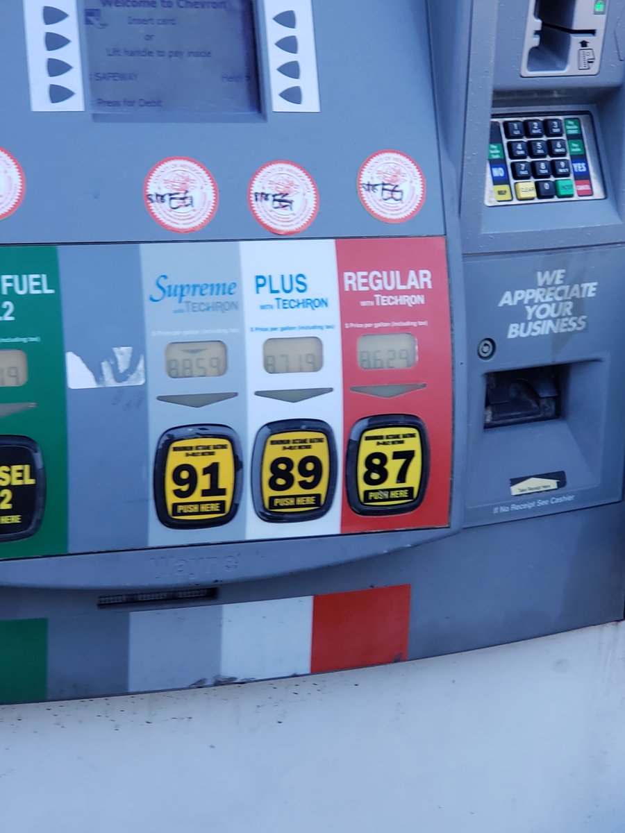 Patrick De Haan tweet media