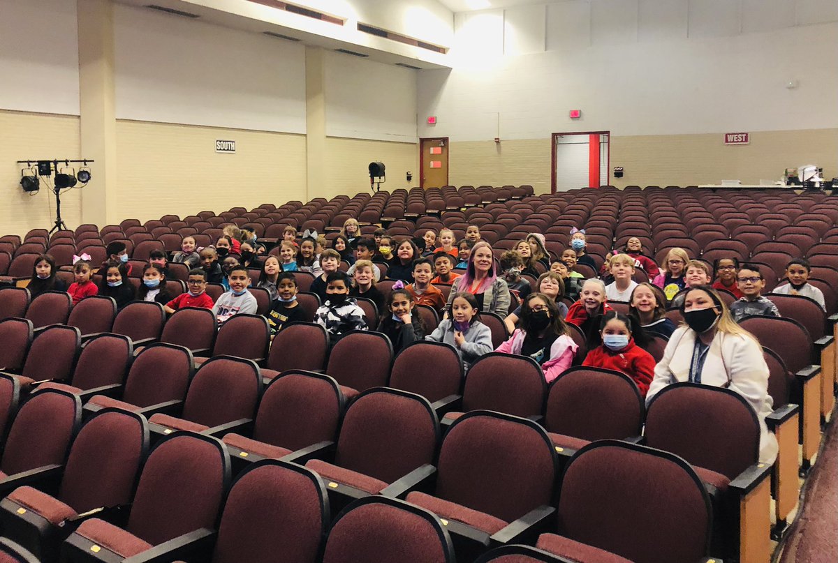 Thank you <a href="/MilamMagnet/">Milam Magnet School</a>  &amp; <a href="/BlackshearElem2/">Blackshear Elementary School</a> for providing an awesome field trip experience for our 2nd grade scholars! 🎭🐛🎩💐❤️🐰 <a href="/HaysSTEAMshines/">Hays STEAM Academy</a>
