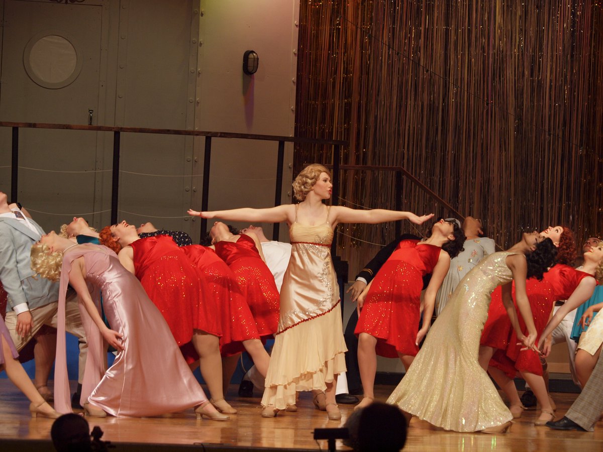 PrincipalSHHS's tweet photo. And some more photos of the cast (2/2) https://t.co/JvwNXZhoei