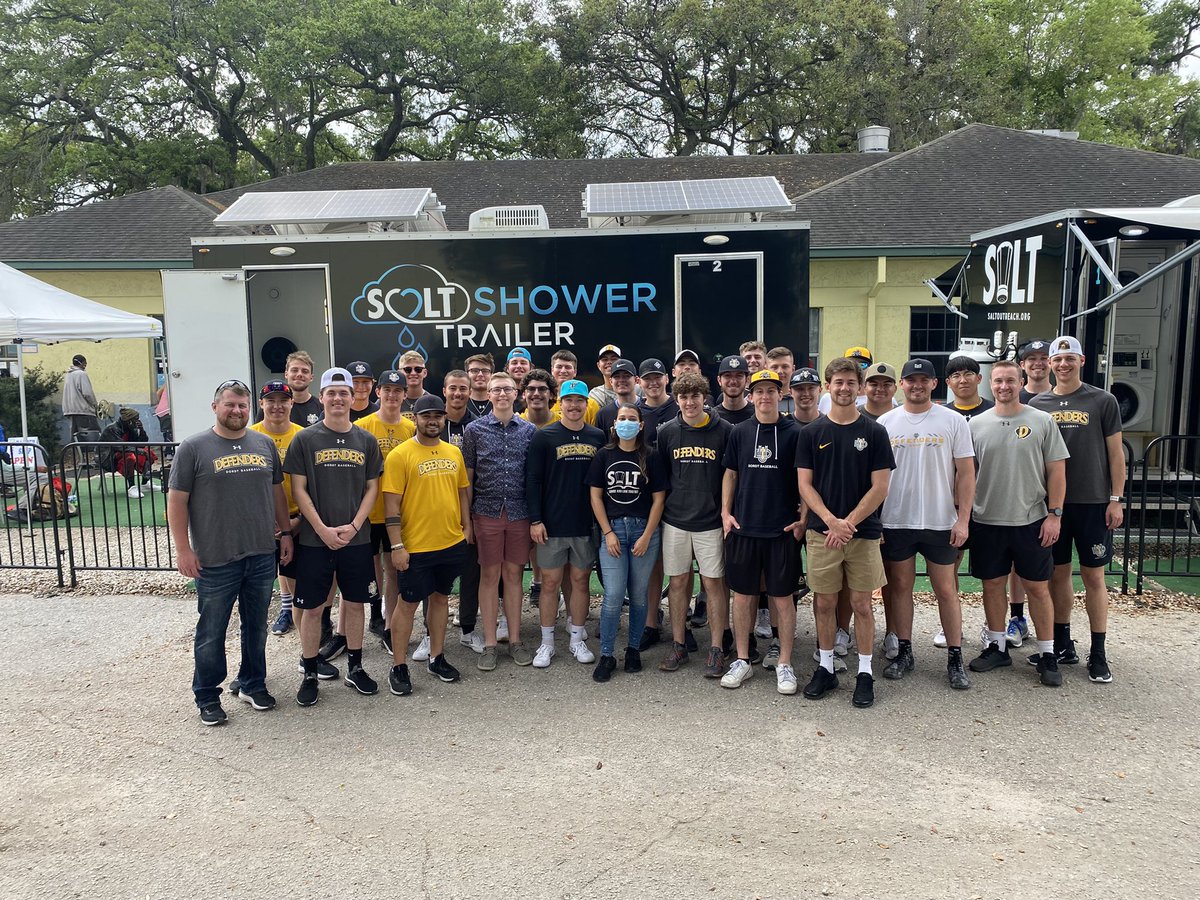 DordtBaseball's tweet photo. We had a blast this morning serving alongside the folks at Compassion Corner. Their heart for the Lord and people in need in the Orlando community was inspiring. https://t.co/MMJYemhbv6